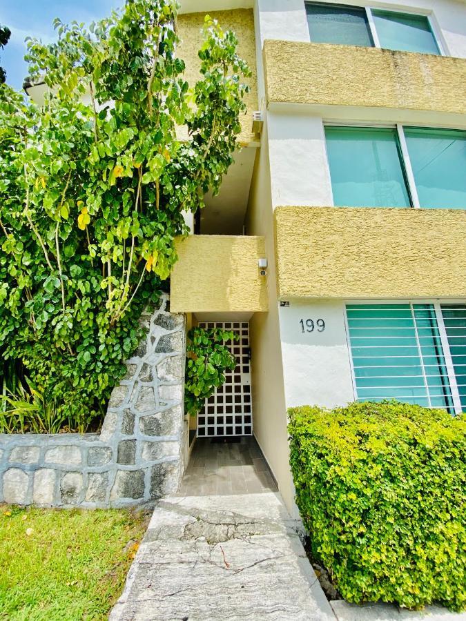 Apartamento Calido Y Moderno En La Entrada De La Zona Hotelera Cancun Ngoại thất bức ảnh